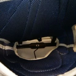 Ice Hockey Protective Used Bauer Nexus Classic Size Jr M Ice Hockey Shoulder Pads