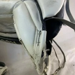Ice Hockey Goalie Leg Pads Used Reebok XLT 28K Size 34