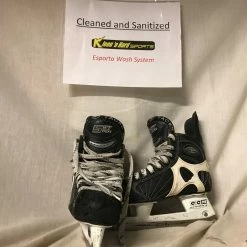 Used CCM Tacks 557 Size 2 D Ice Hockey Skates