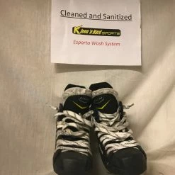Used CCM Tacks 2052 Size 2 Ice Hockey Skates