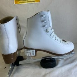 New Jackson White Mystique Size 4 C Figure Skating Figure Skates