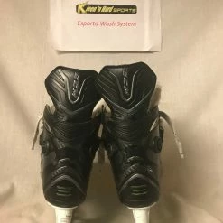 Used Bauer Vapor APX2 Size 4 D Ice Hockey Skates