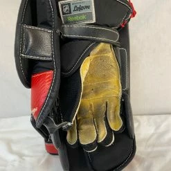 Used Reebok Revoke PS SR Size Sr Reg (Rt Hand) Red/Black/White Goalie Blocker