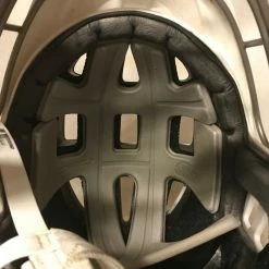 Used Cascade CLH2 Size XS Black-Red Lacrosse Helmet Lacrosse New And Used