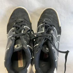 Used Under Armour Size 4 MLB Black Baseball Cleats