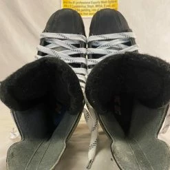 Used Nike Ignite 7 Size 2 D Ice Hockey Skates