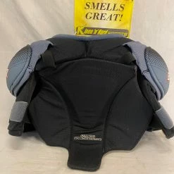 Used Bauer Supreme SP3000 Size Sr S Ice Hockey Shoulder Pads