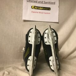 Used CCM Tacks 2052 Size 2 Ice Hockey Skates