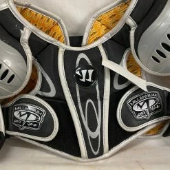Lacrosse New And Used Used Warrior Vapor Black Silver Size Yth M Lacrosse Shoulder Pads