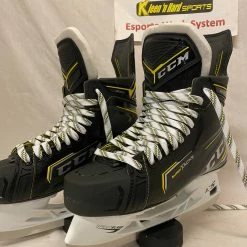 New CCM Supertacks 9380 Ice Hockey Skates