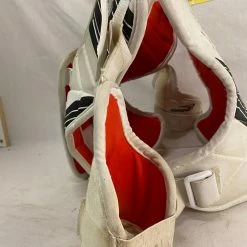 Used Brine White Size Jr S Lacrosse Shoulder Pads Lacrosse New And Used