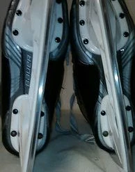 Used Bauer Supreme 180 Size 4 D Ice Hockey Skates