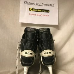 Used CCM Tacks 557 Size 2 D Ice Hockey Skates