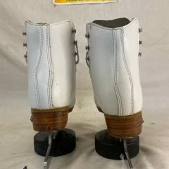 Used Riedell White Stride Size Yth 12.5 W Figure Skating Figure Skates