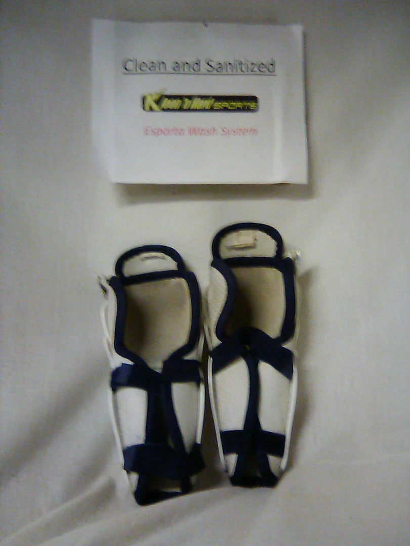 Used Jofa 5500 Ice Hockey Size 9" Shin Pads Ice Hockey Protective 4 Used Jofa 5500 Ice Hockey Size 9" Shin Pads Ice Hockey Protective